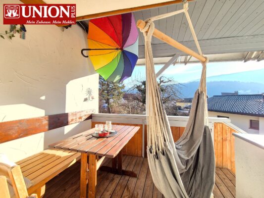 Gemütliche überdachte Terrasse